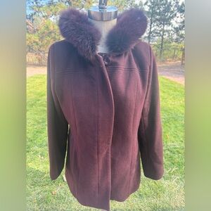 SACHI Burgundy/Maroon (or deep purple) short Trench Coat with fox Fur Hood